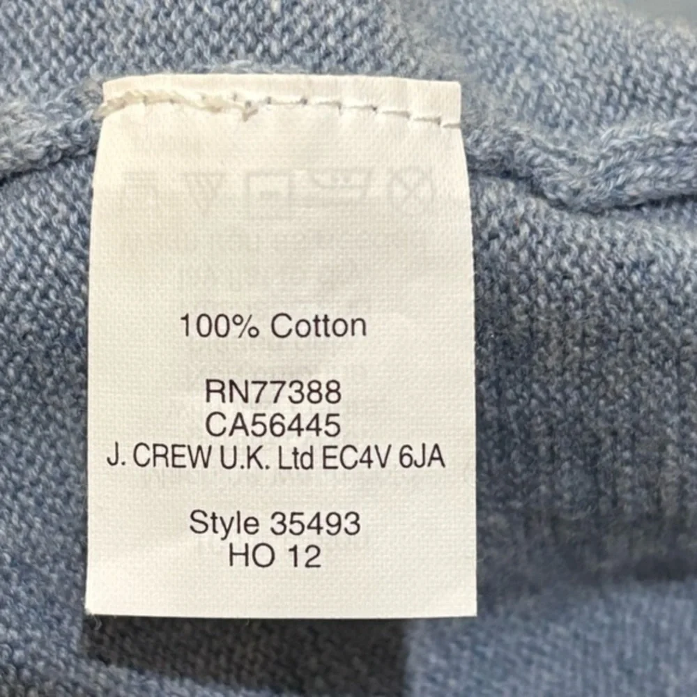 J. Crew Men's V-neck Long Sleeve‎ Pull Over Sweater Size Medium Light Blue